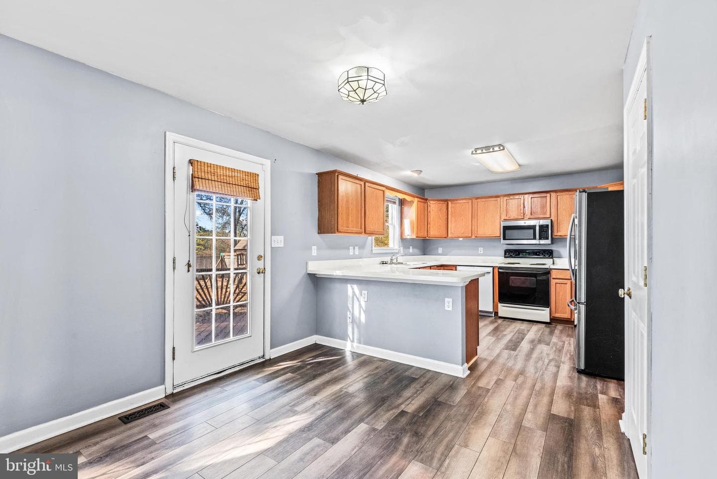 15510 Church Street photo 10