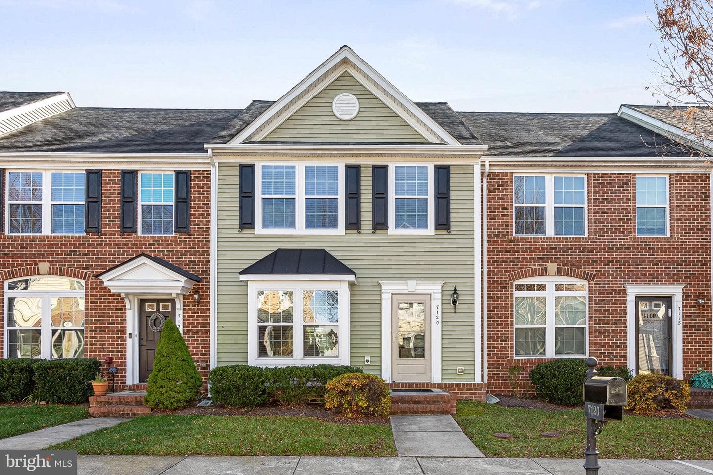 7120 Azalea Drive photo 2