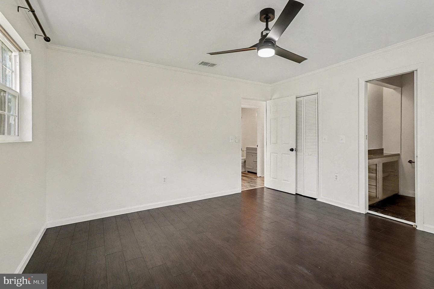 8016 Long Creek Drive photo 10