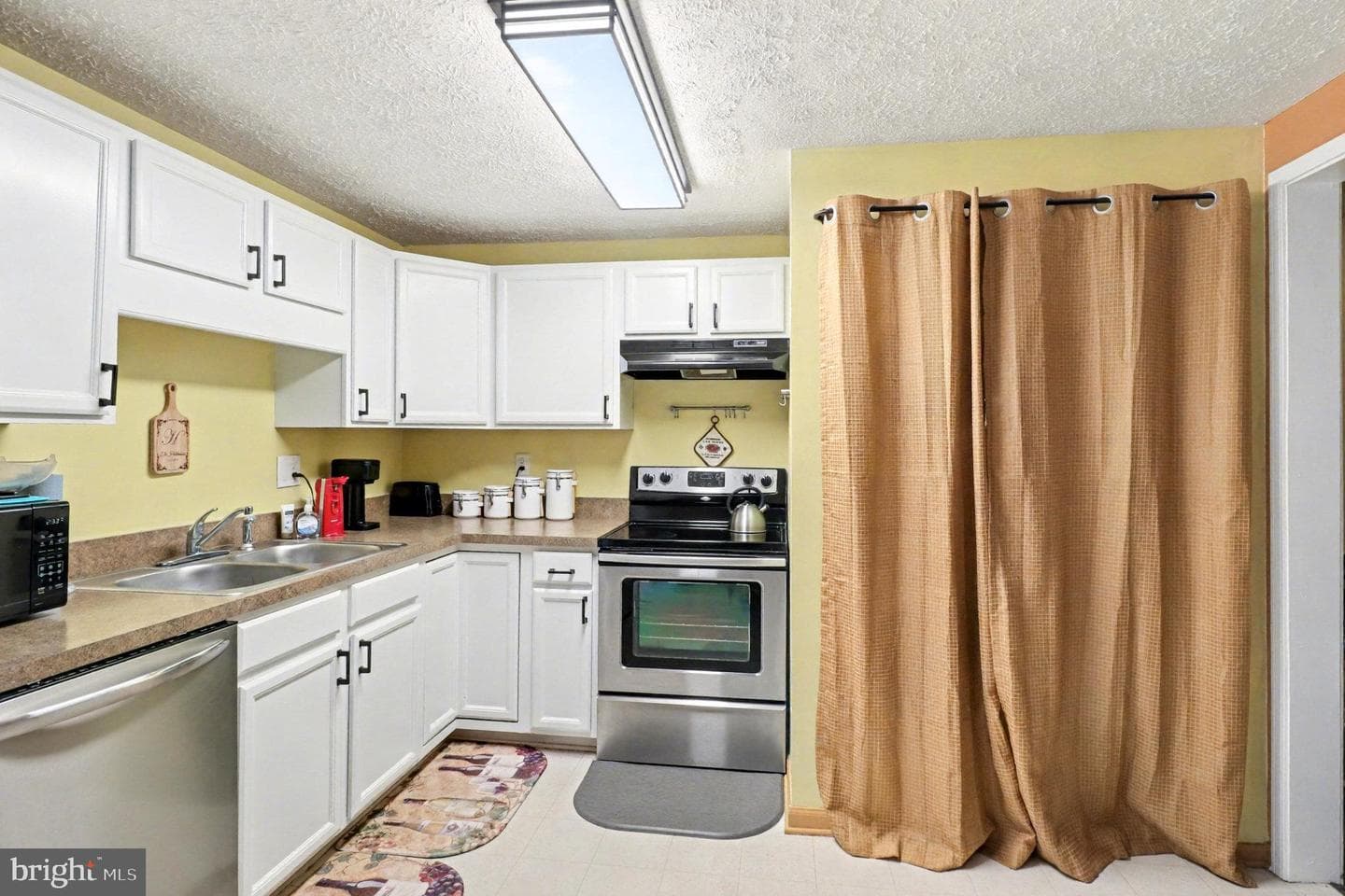 296 Devon Drive photo 8