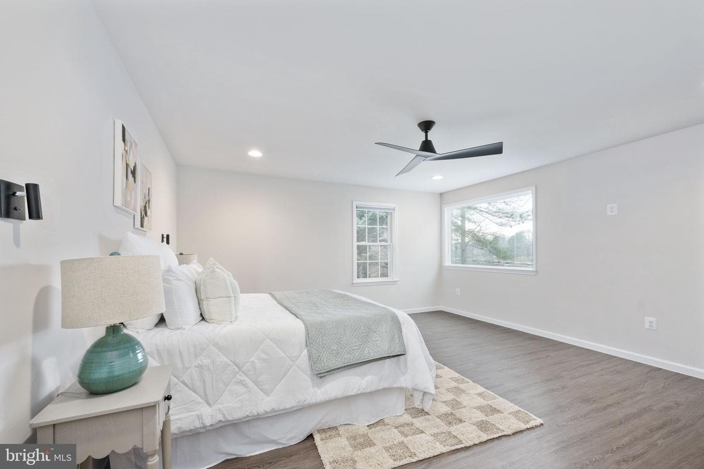 476 Lake Caroline Drive photo 13