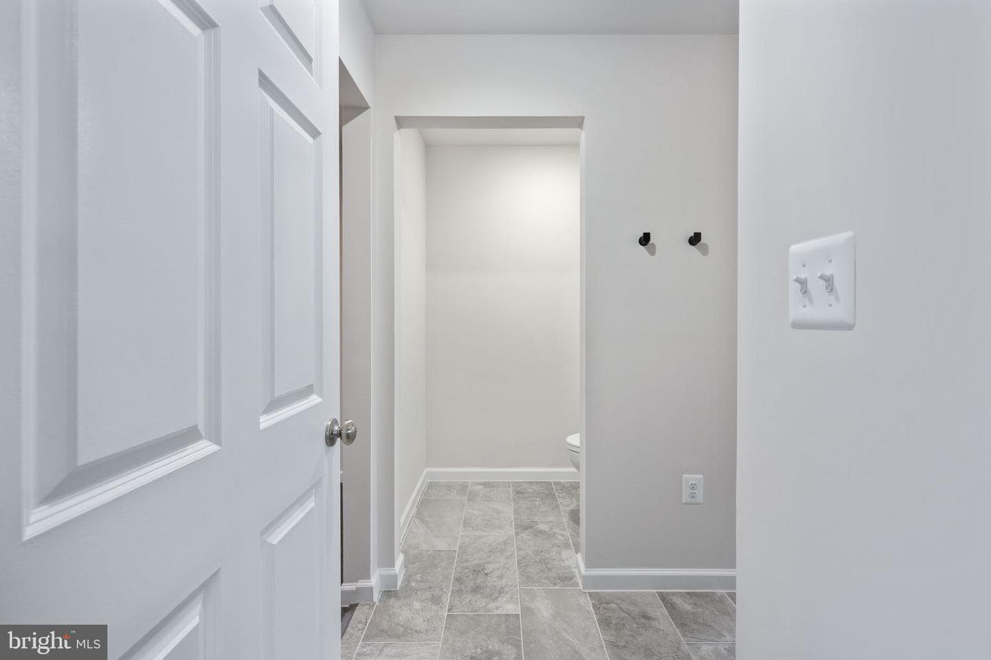 476 Lake Caroline Drive photo 16