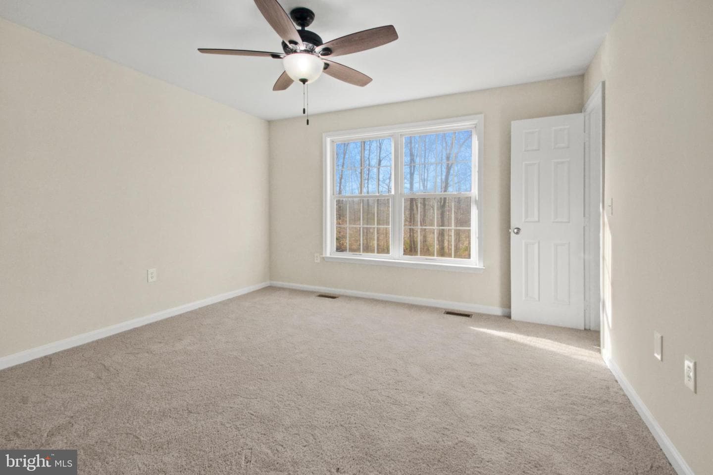 821 Campers Lane photo 17