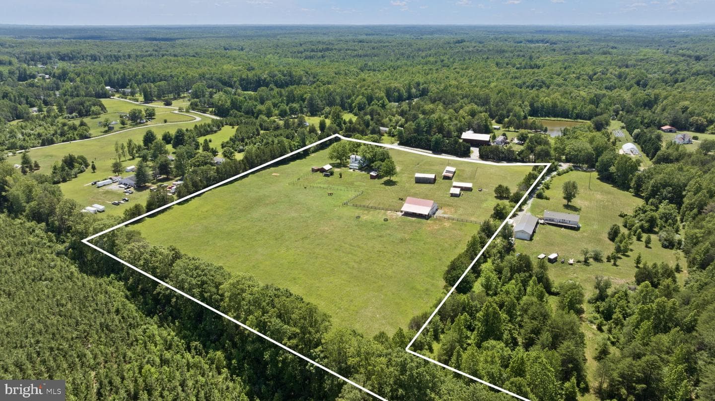 1815 Country Rd photo 14