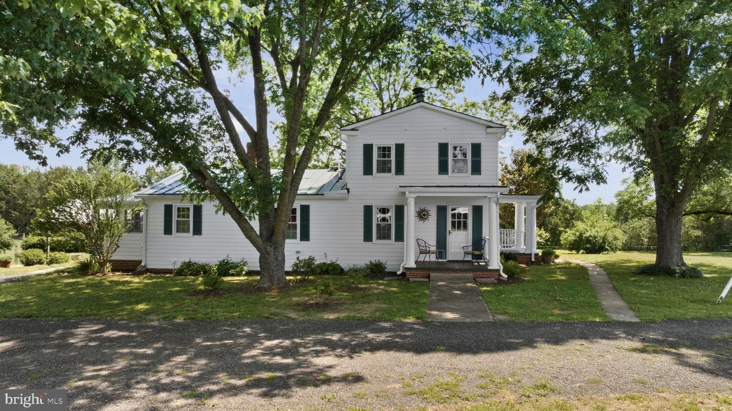 1815 Country Rd photo 4