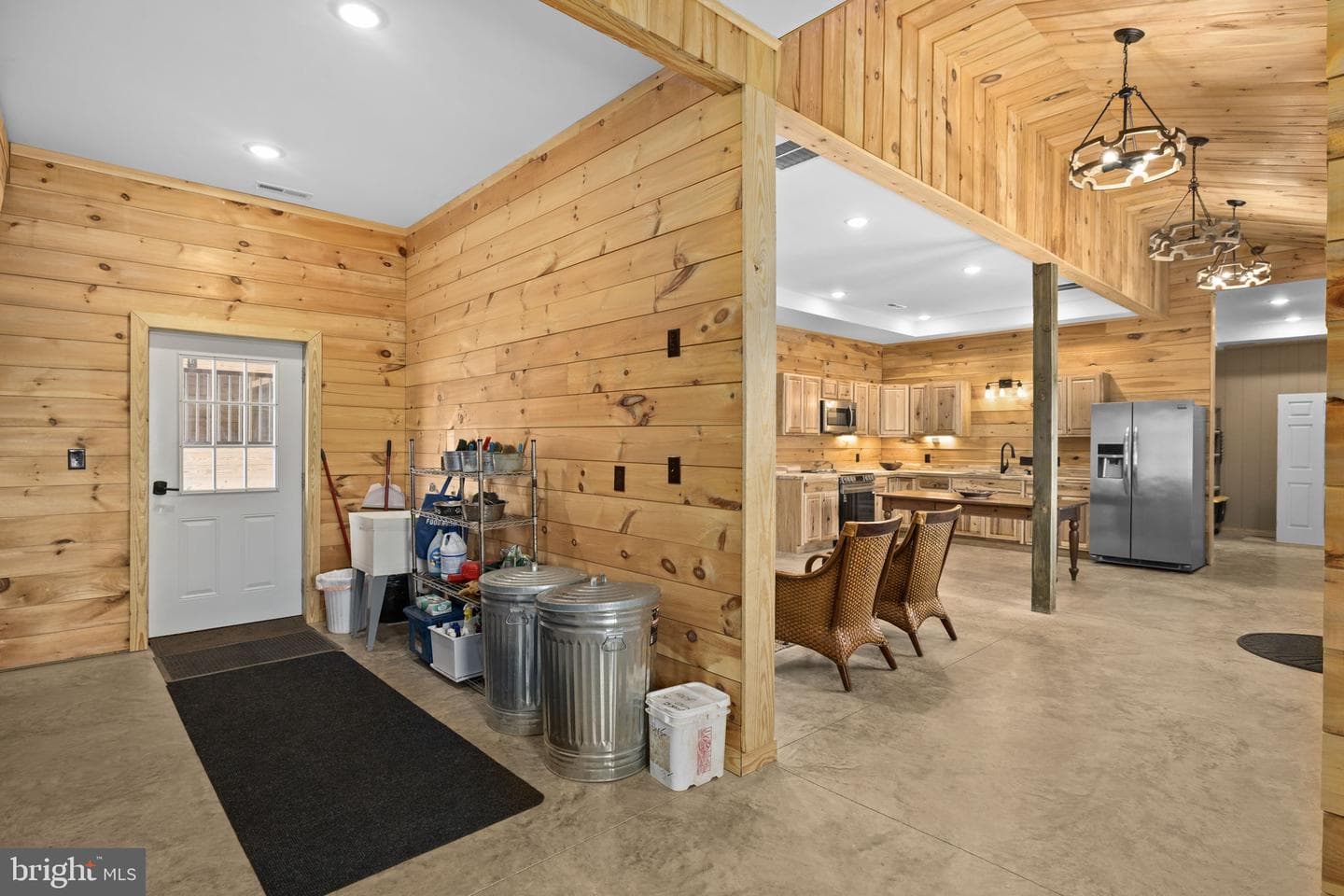 1815 Country Rd photo 53