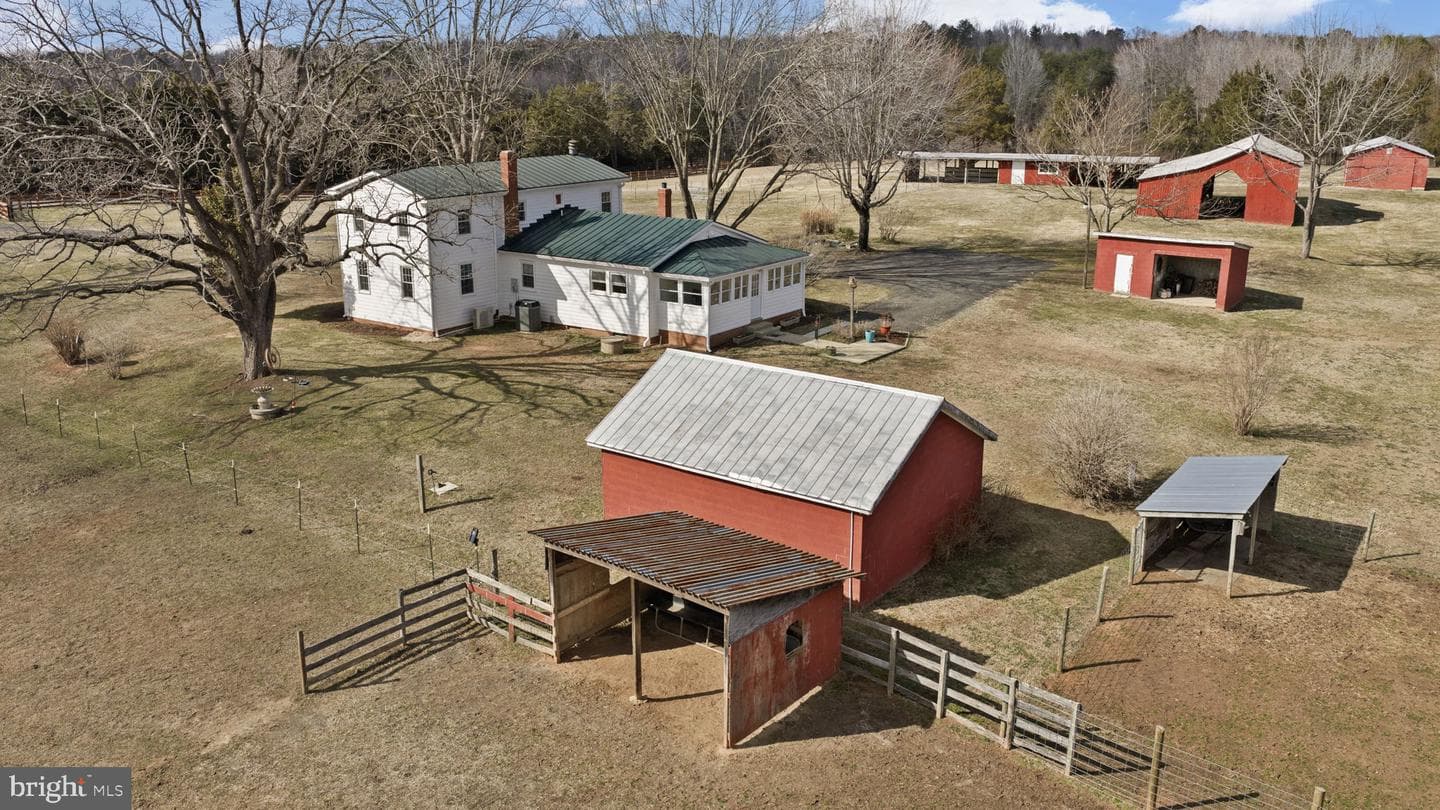1815 Country Rd photo 75