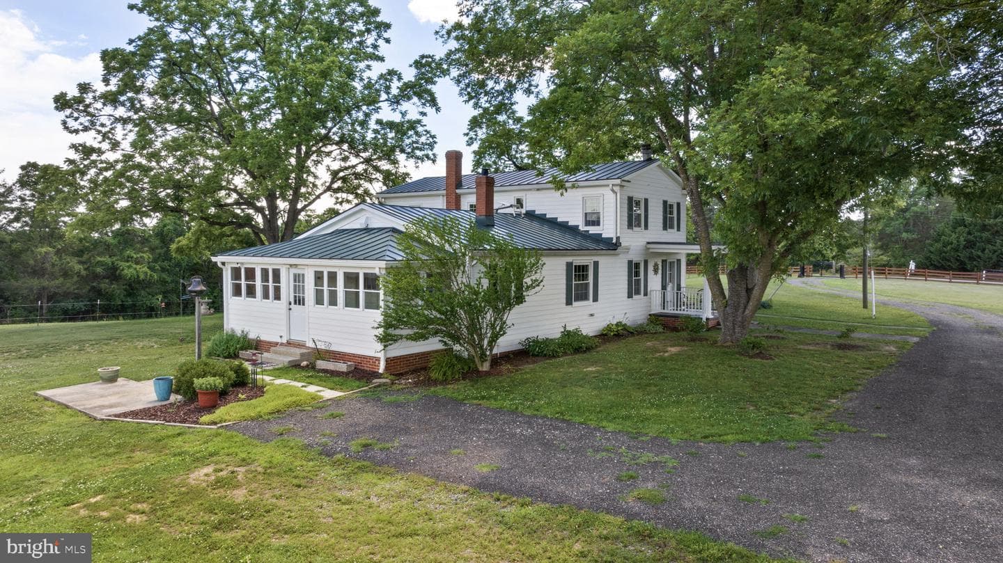 1815 Country Rd photo 79