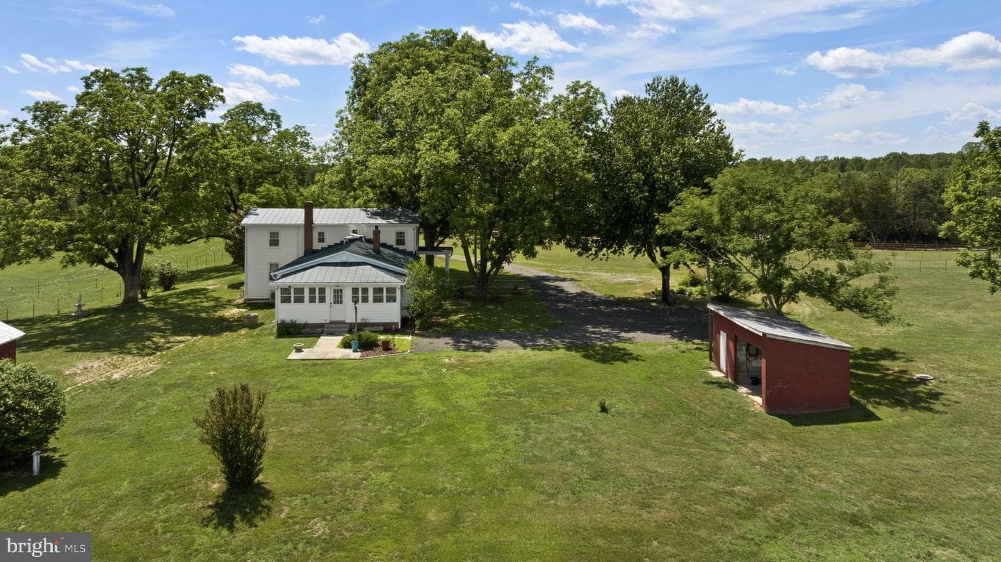 1815 Country Rd photo 80