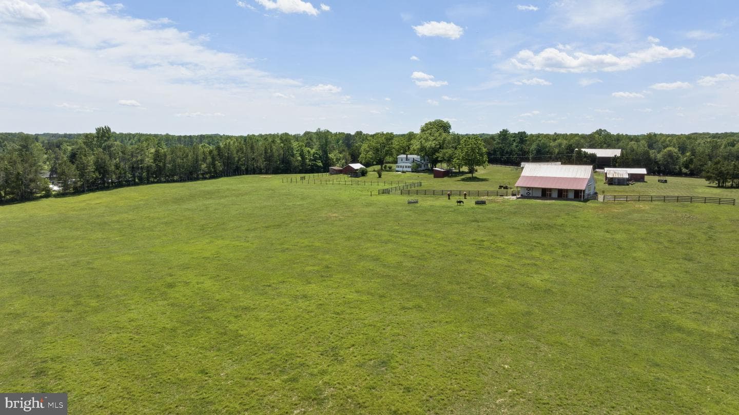 1815 Country Rd photo 85