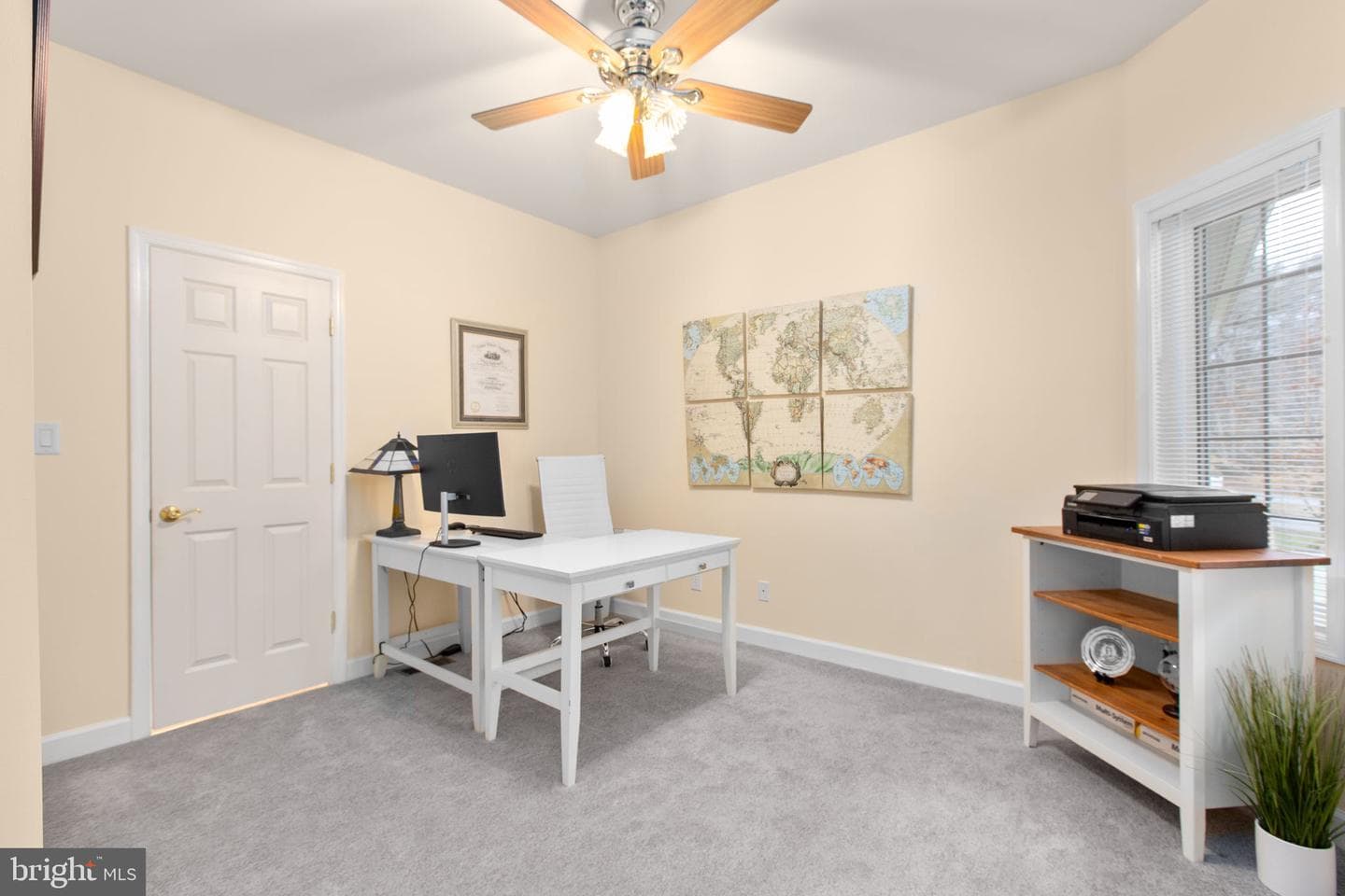 328 Lake Caroline Drive photo 8