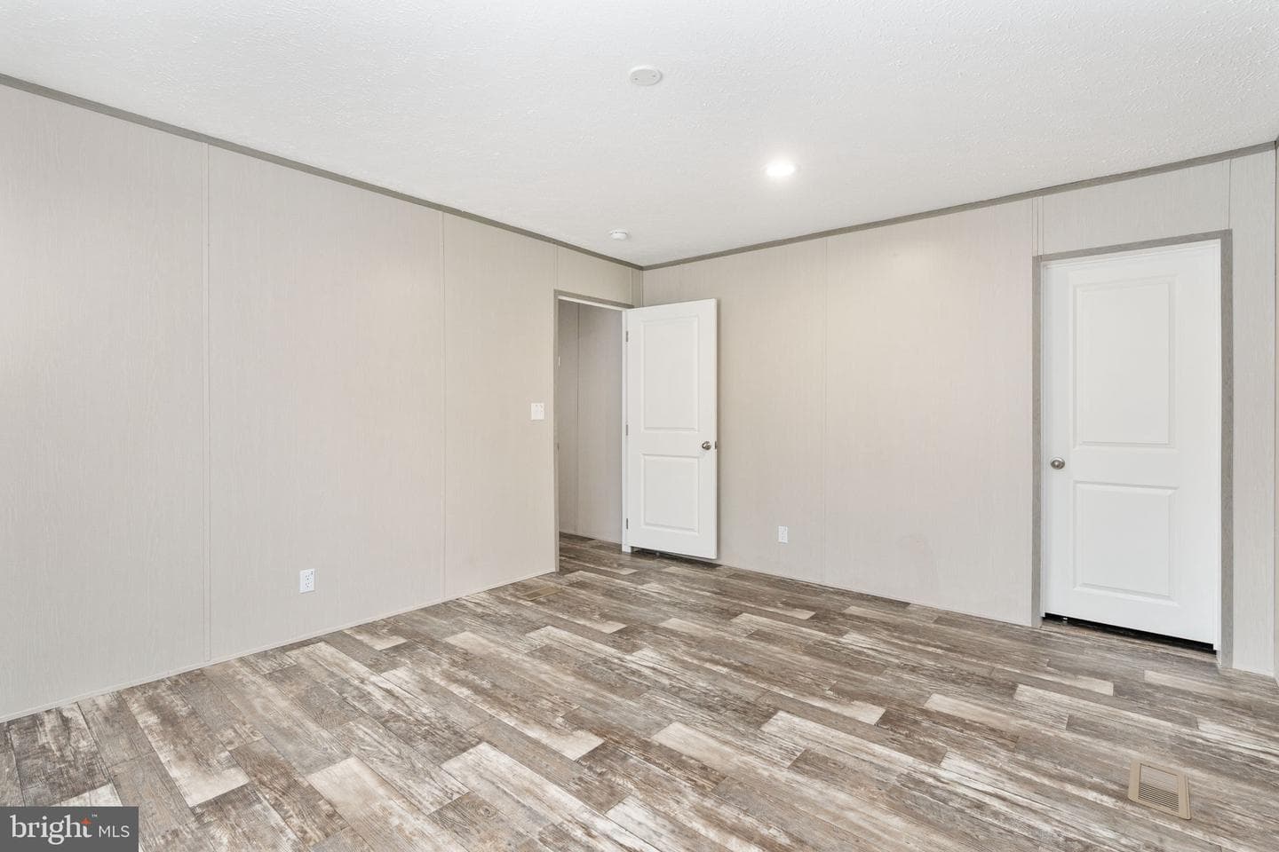 29373 Westward Ln photo 30