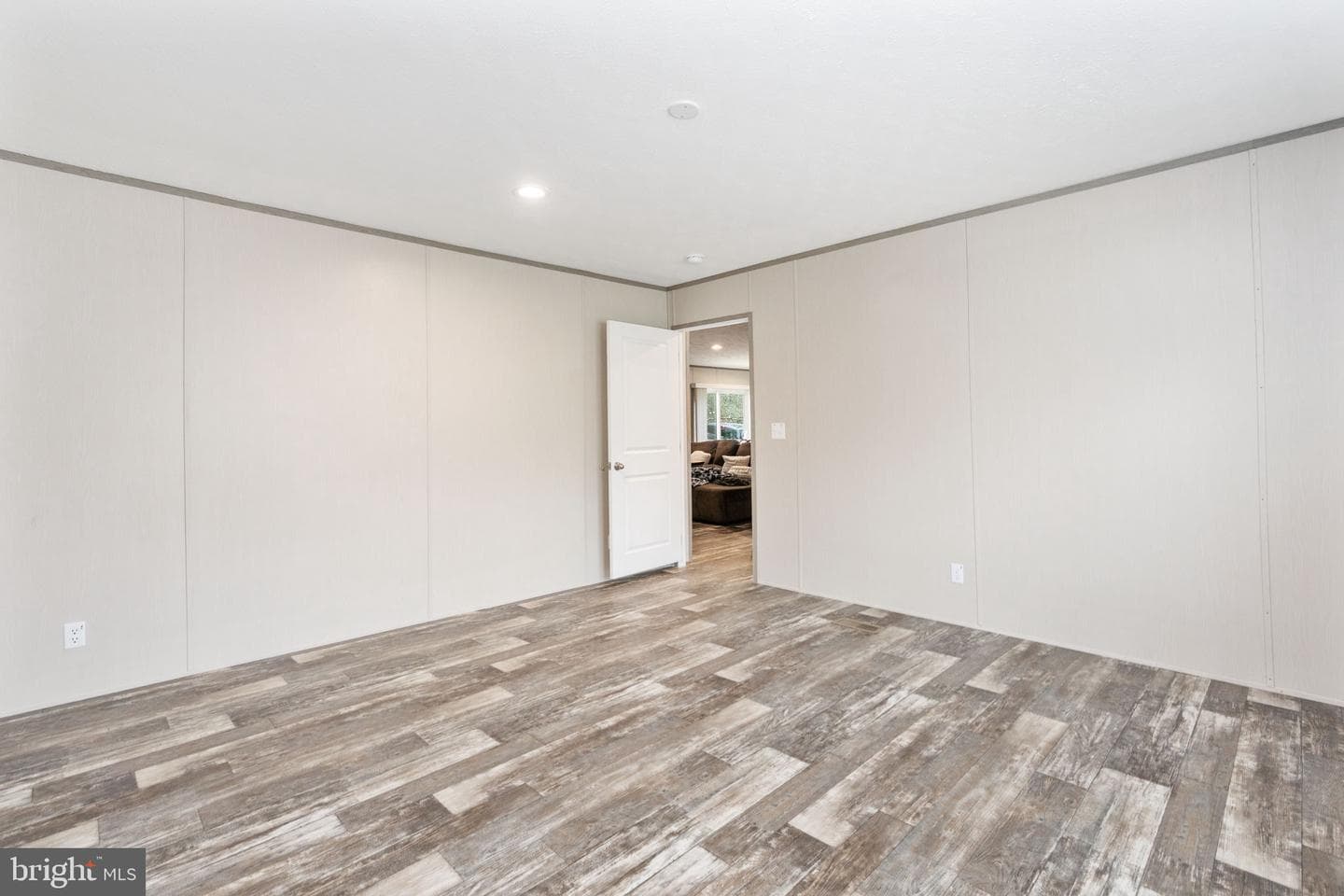 29373 Westward Ln photo 33
