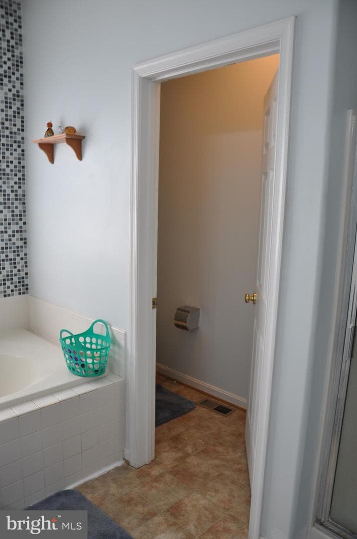 10621 Gallant Fox Way photo 33