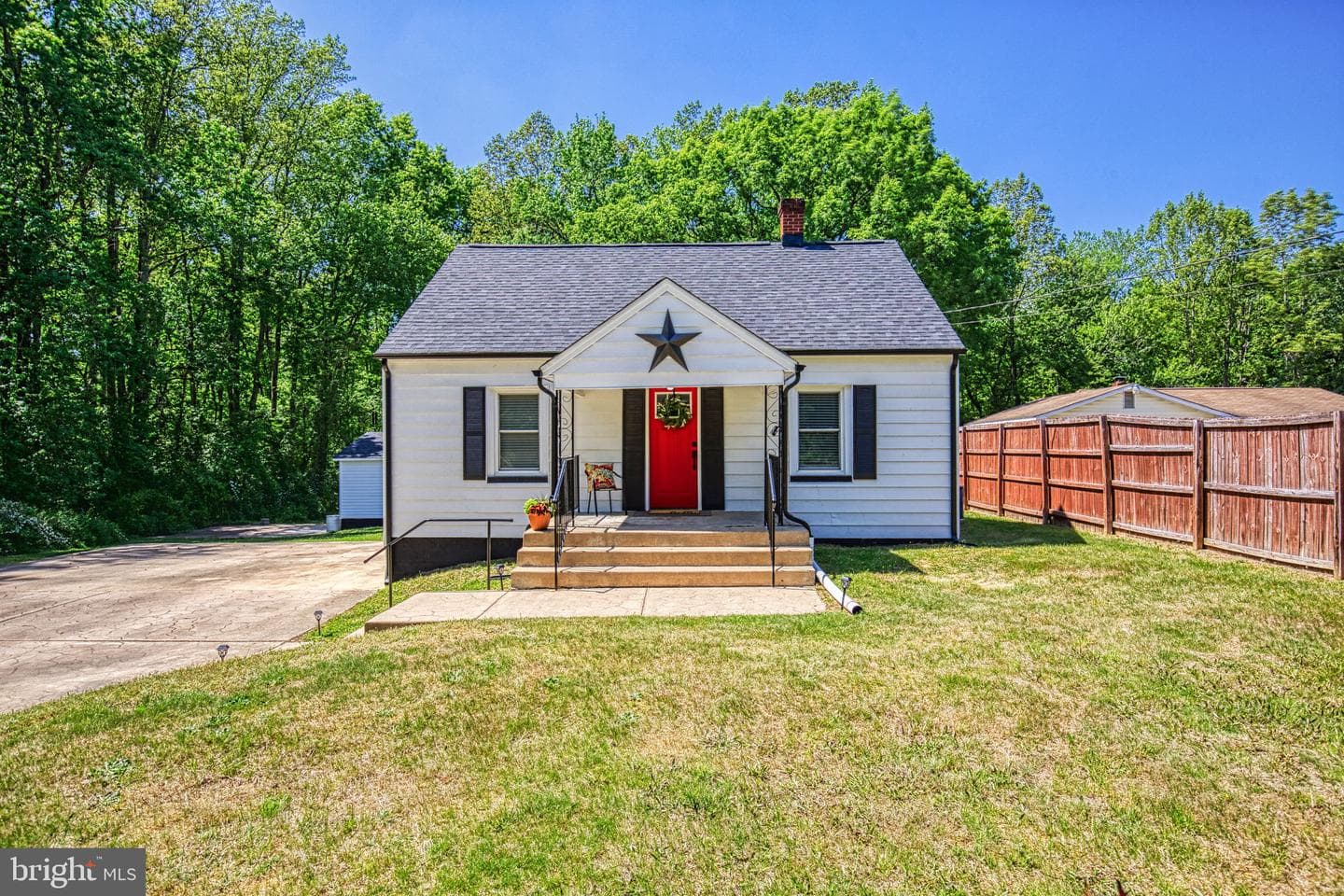 14535 Long Branch Road photo 3
