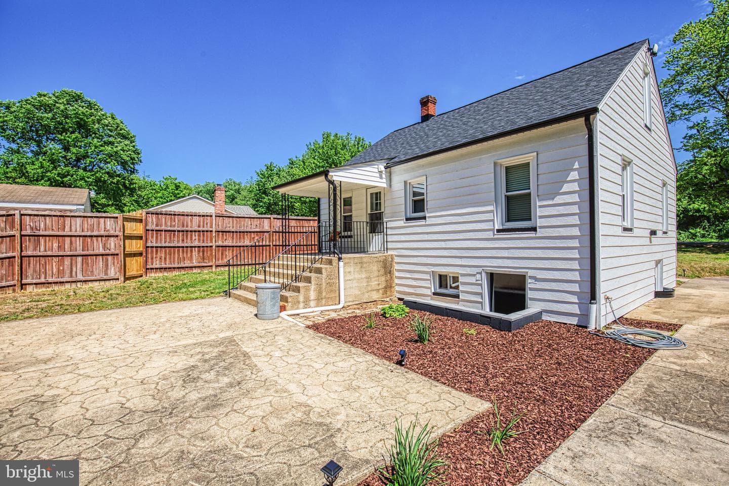 14535 Long Branch Road photo 32