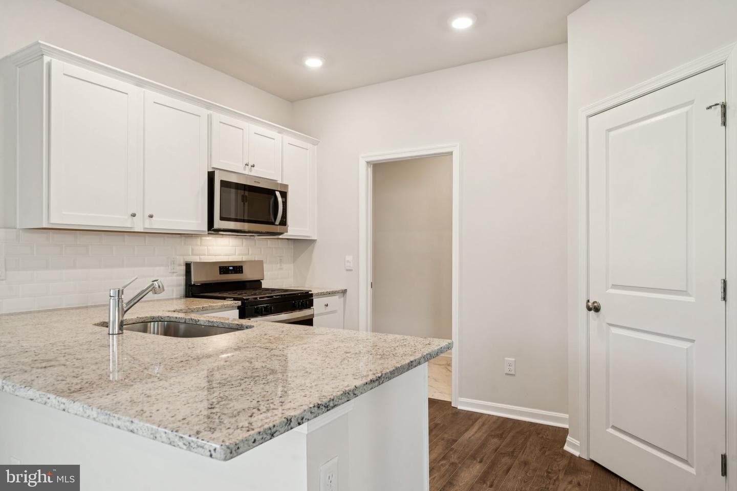 17456 Clark And York Street photo 9