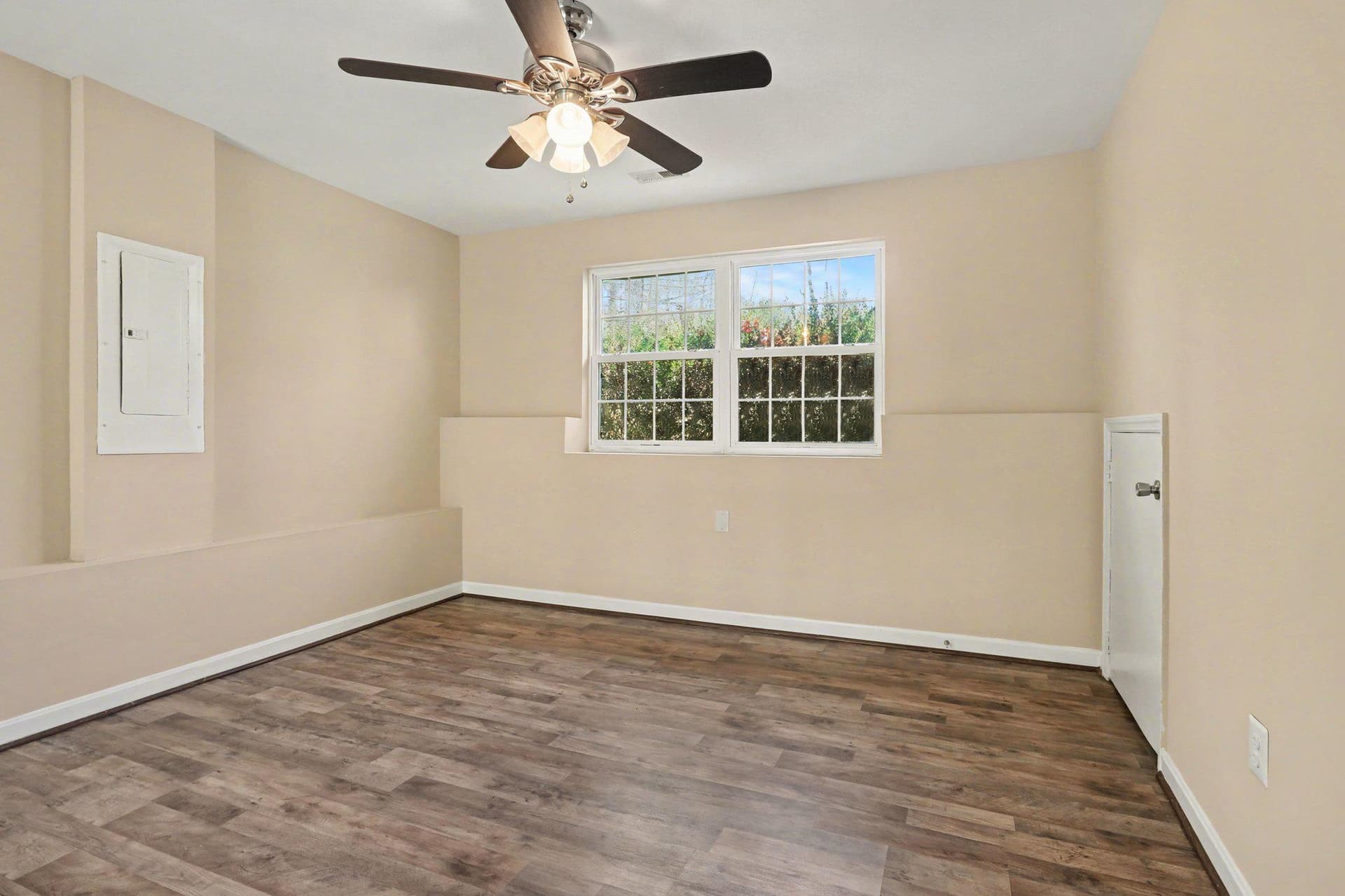876 Campers Lane photo 17
