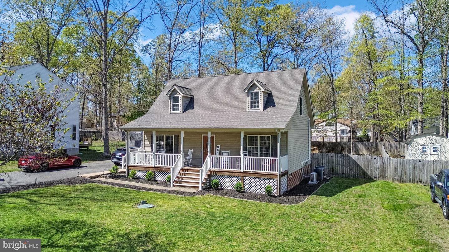 425 Dorset Drive photo 9