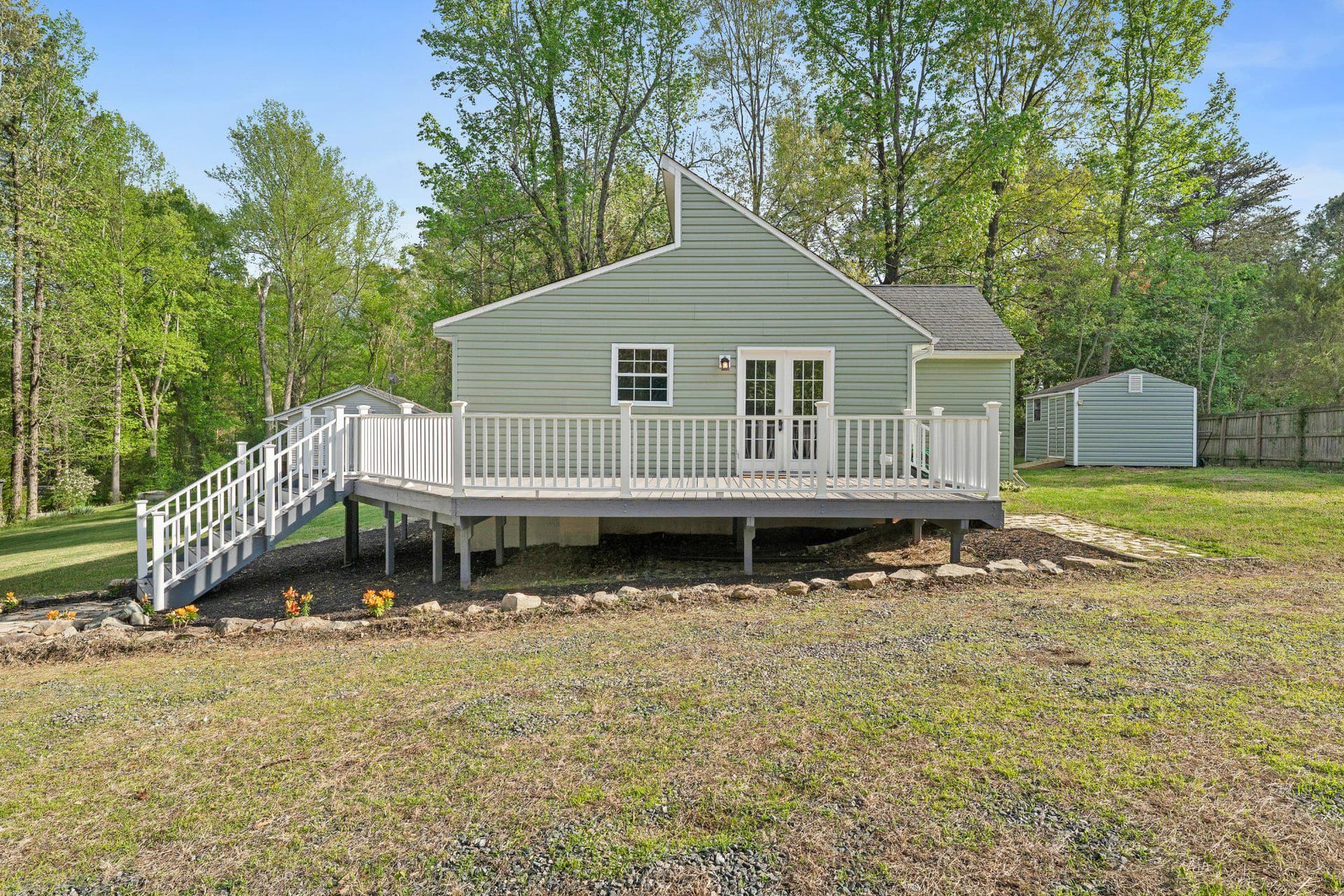 327 Union Drive photo 12