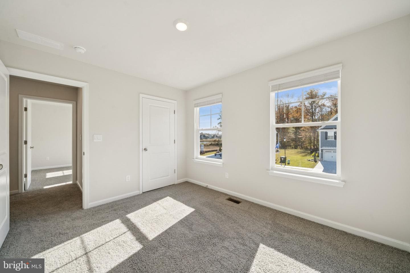 6317 Sterling Way photo 31