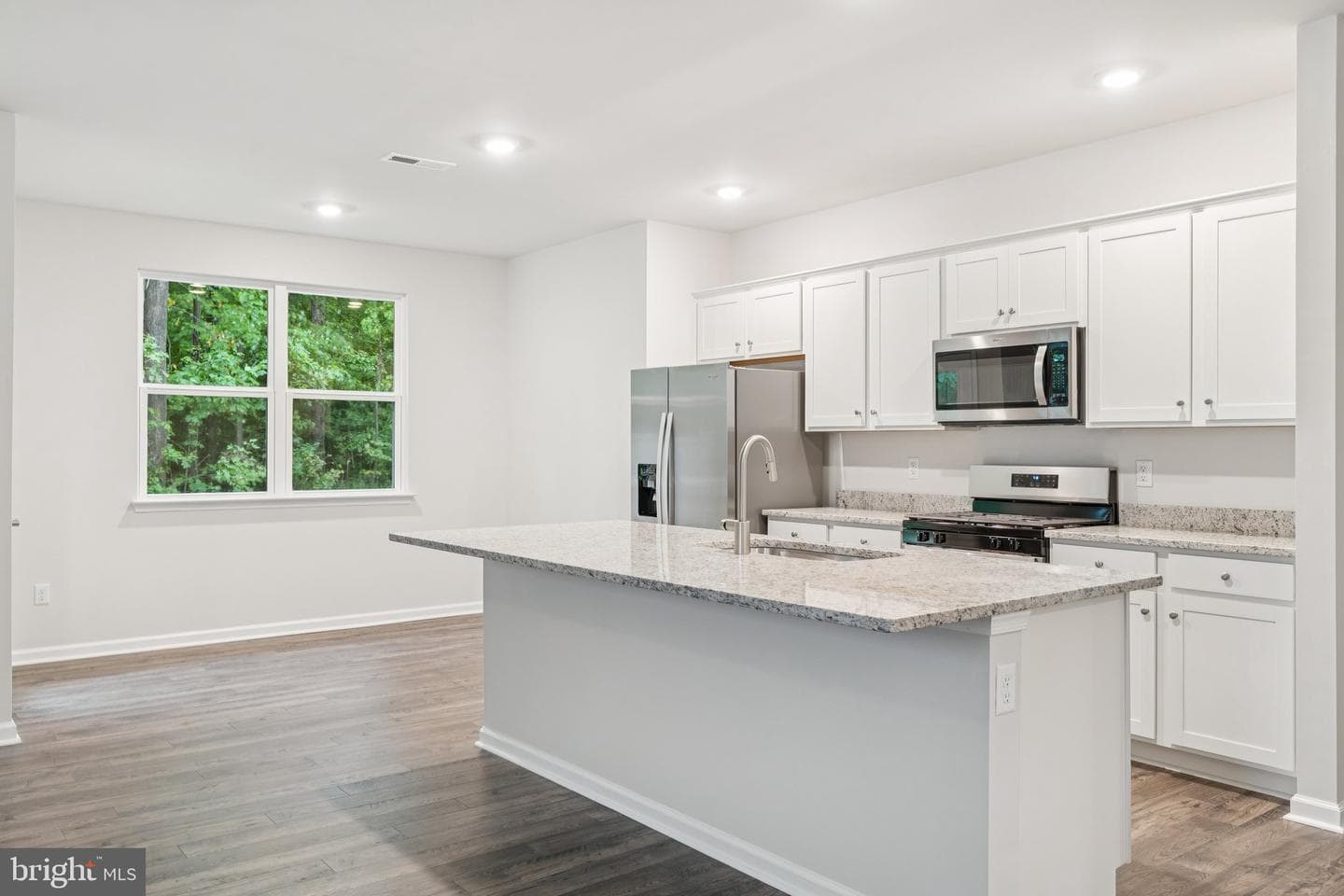 6296 Sterling Way photo 3
