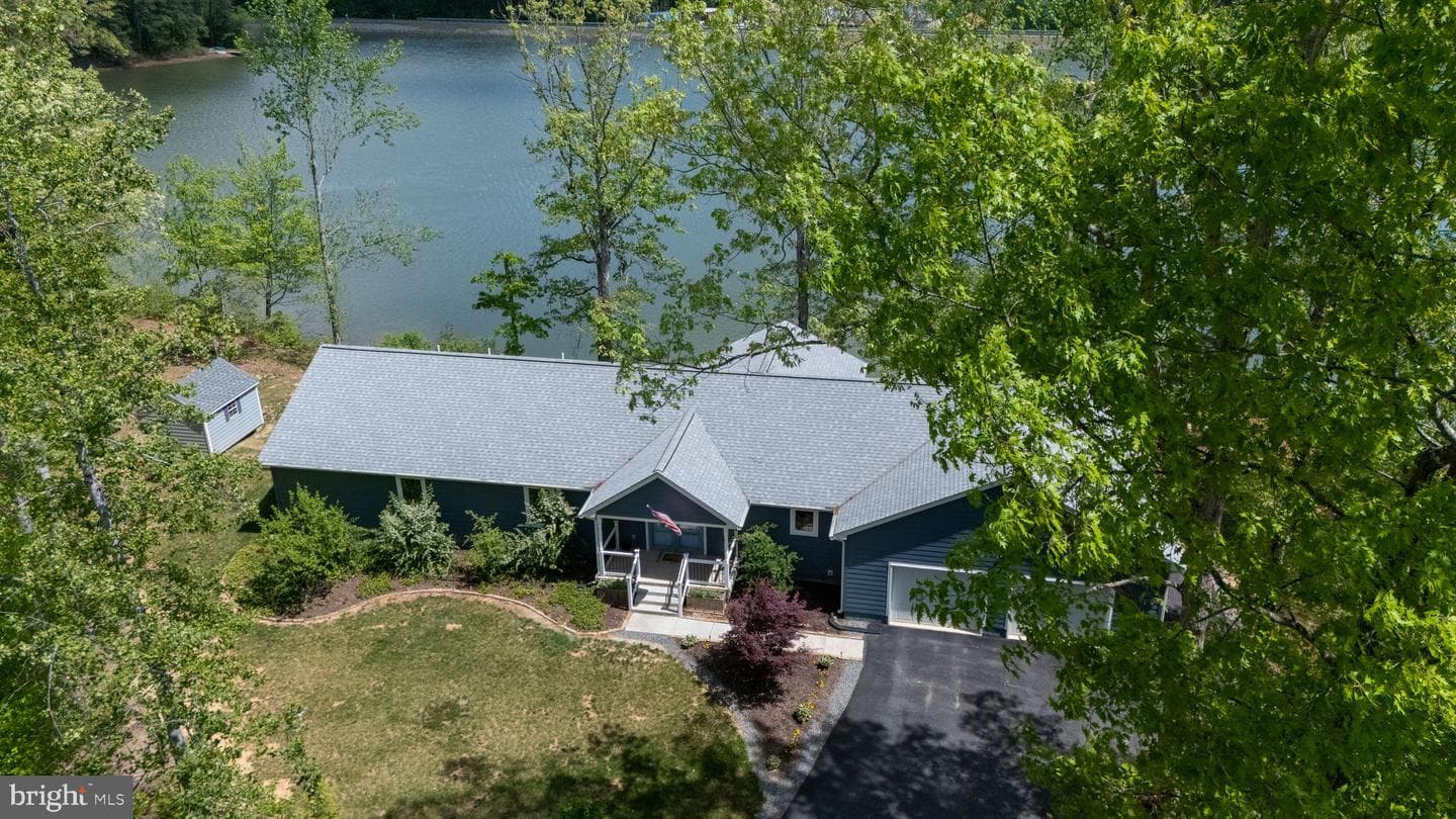 16 Merrimac Cove photo 71