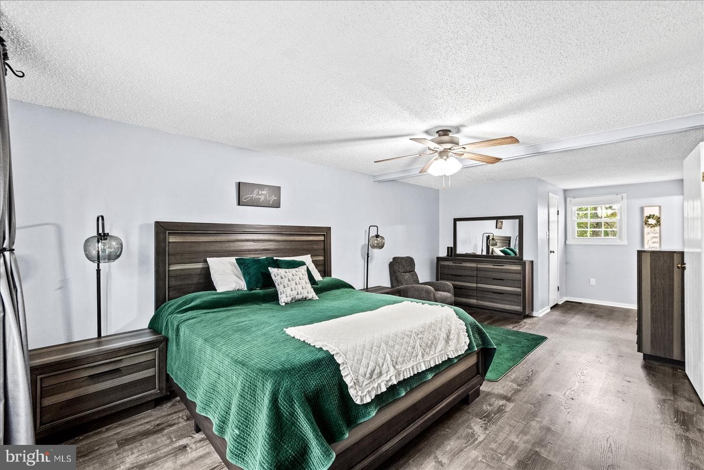 218 Victoria Drive photo 27