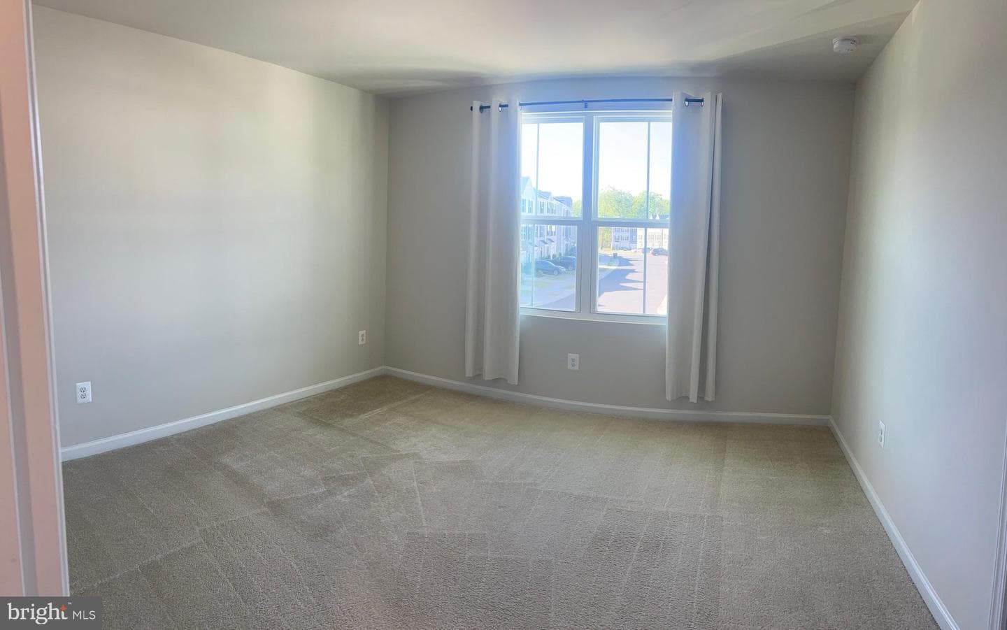 7265 Statesman Boulevard photo 6