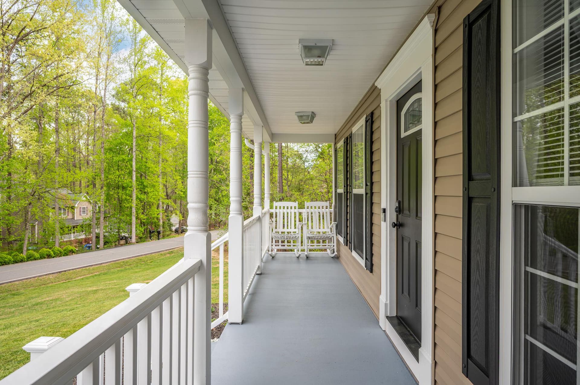 100 Surrey Drive photo 10