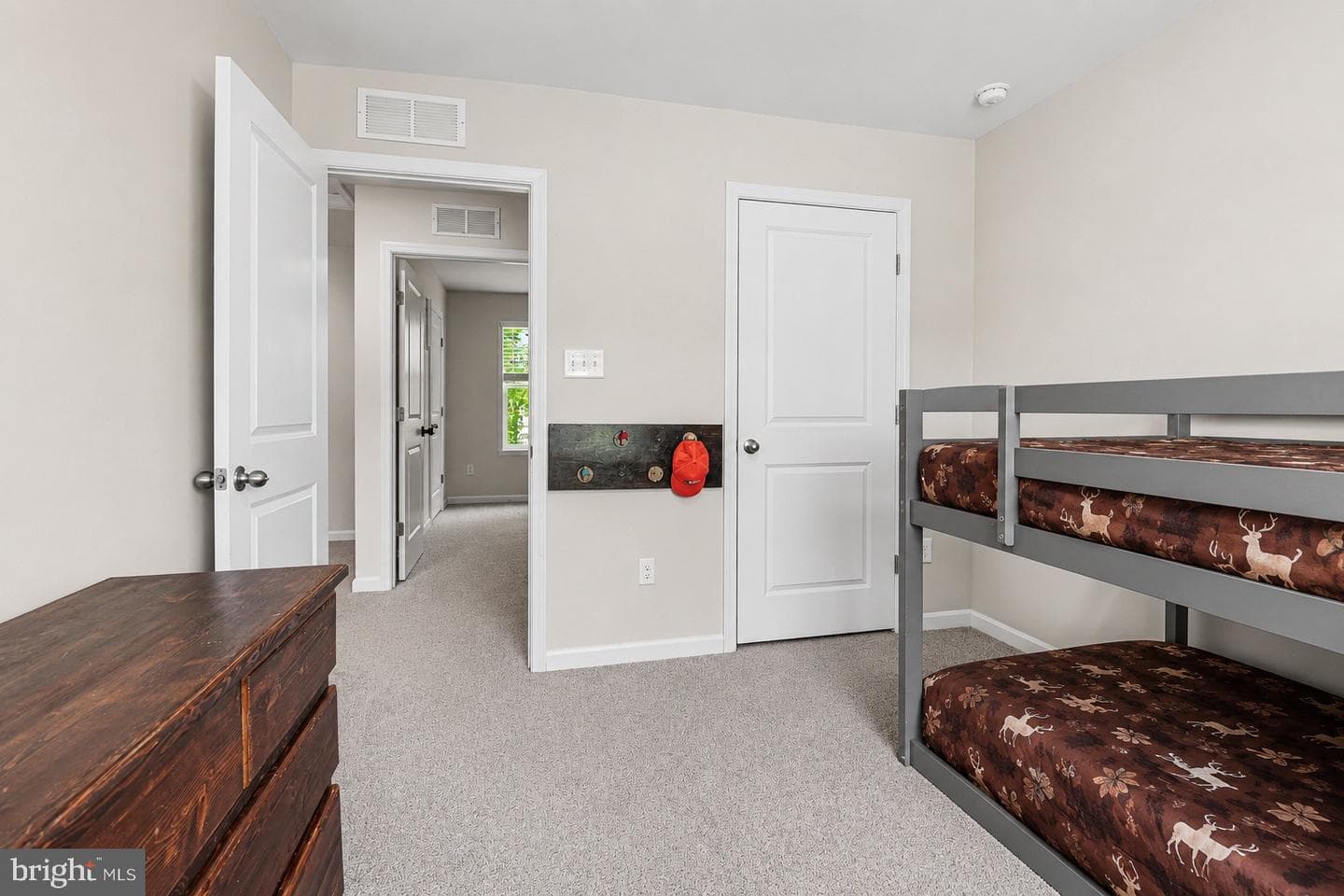 18049 Jackson Drive photo 19