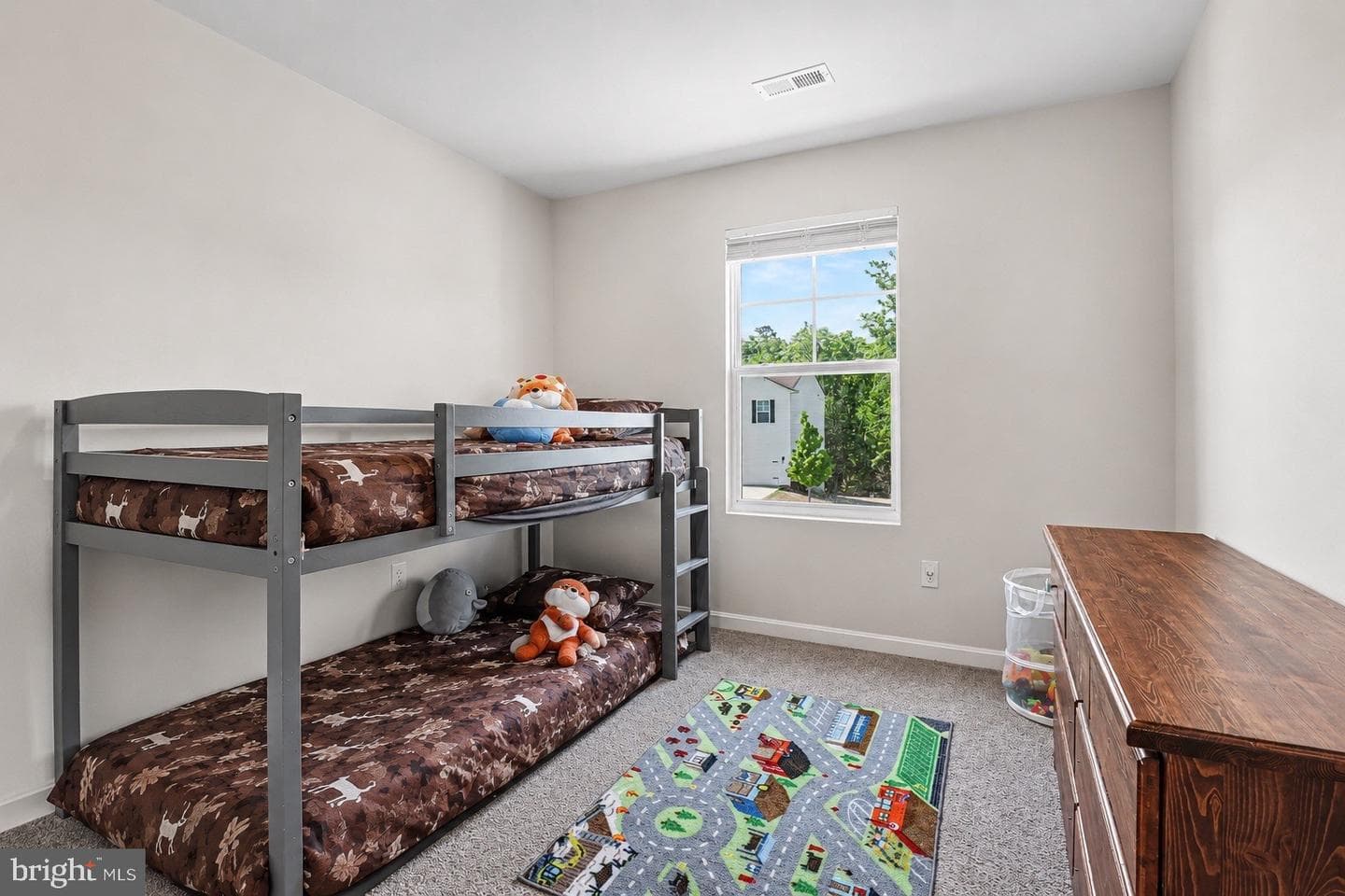 18049 Jackson Drive photo 20