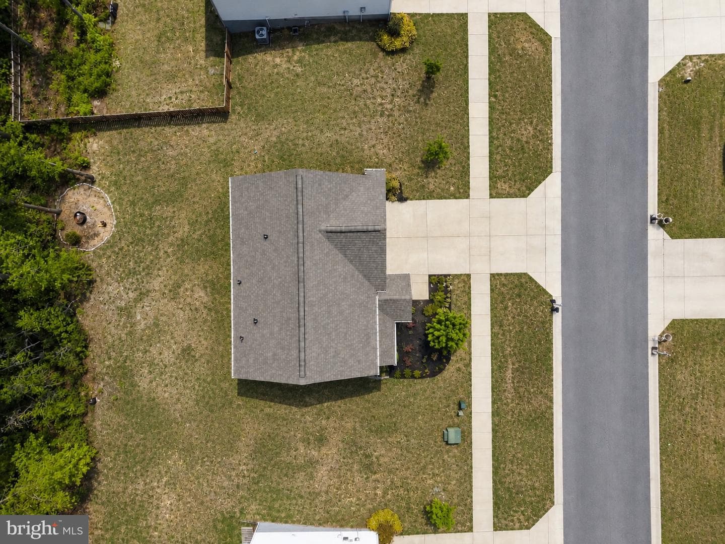 18049 Jackson Drive photo 29