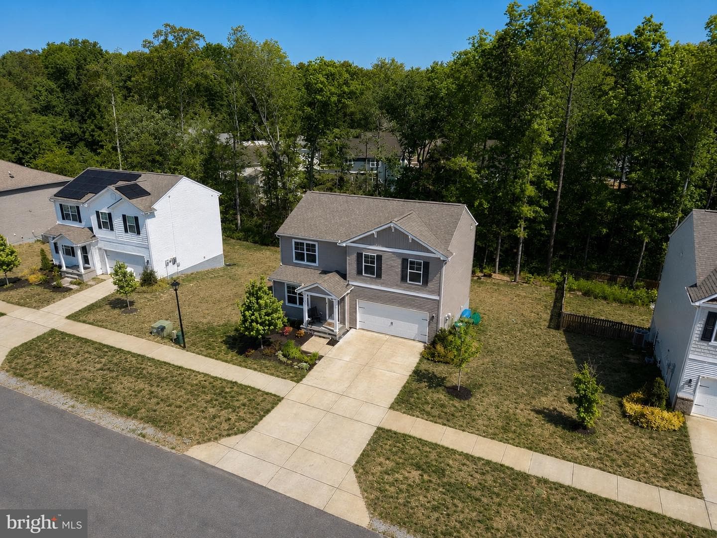 18049 Jackson Drive photo 5