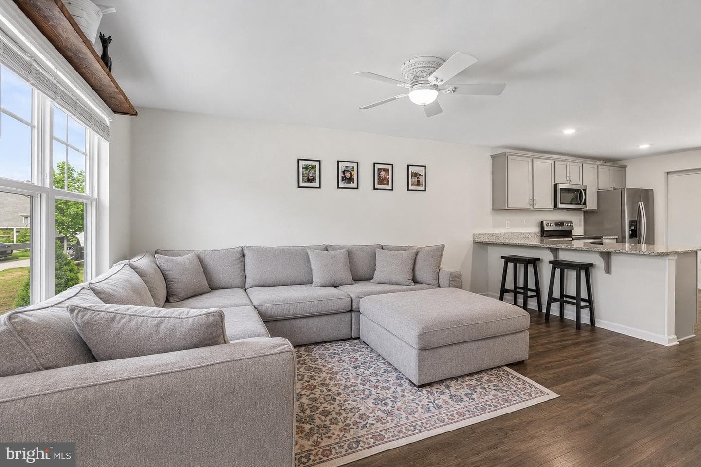 18049 Jackson Drive photo 8