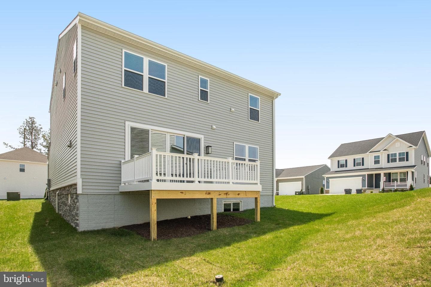 7099 Resolution Way photo 7