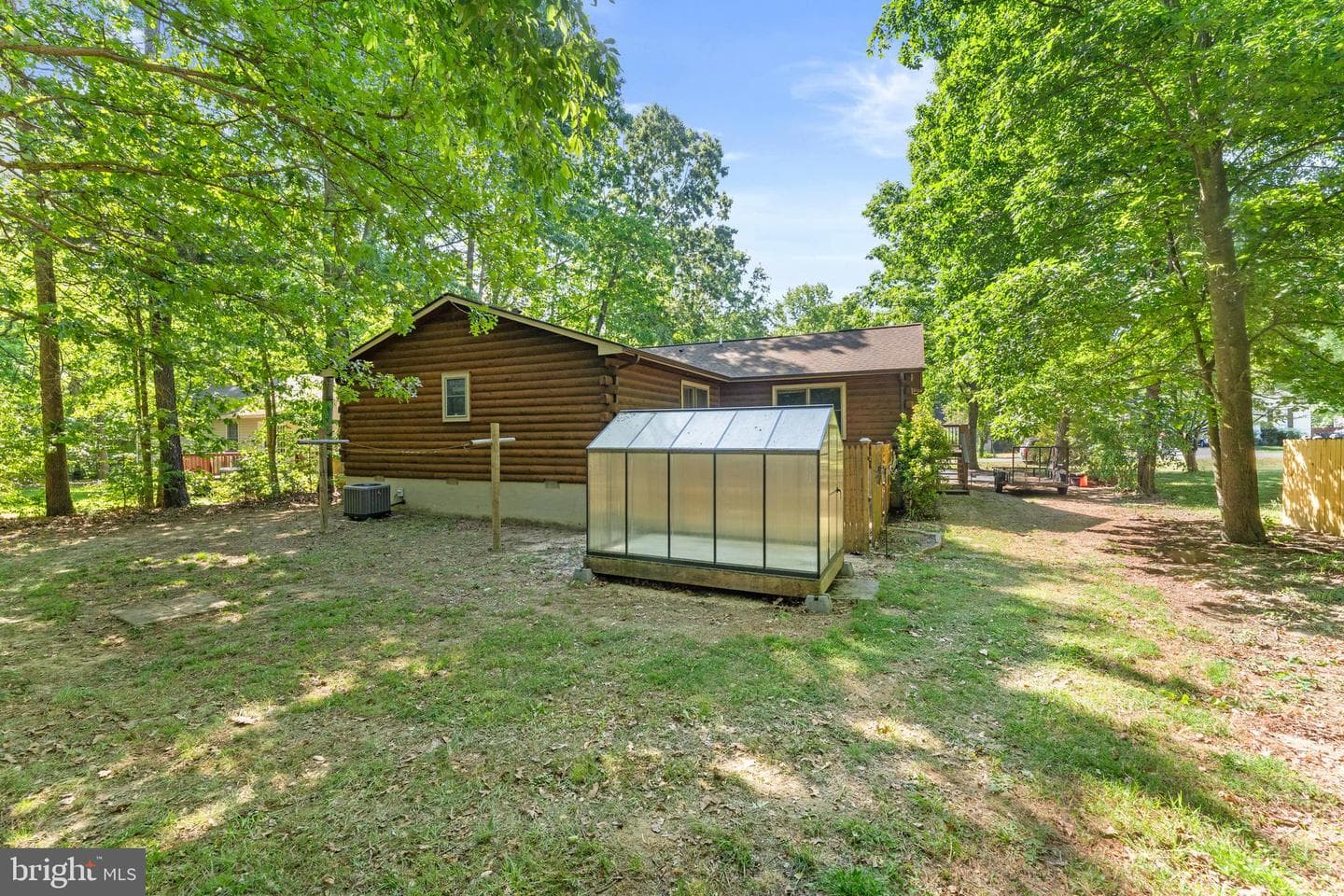 433 Cornwall Drive photo 37