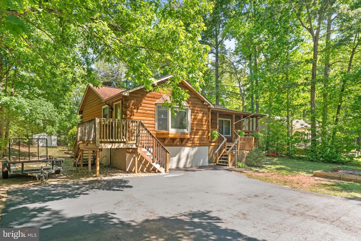 433 Cornwall Drive photo 5
