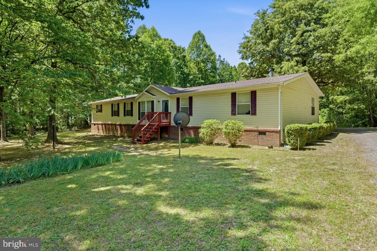 5493 Mudville Road, Woodford