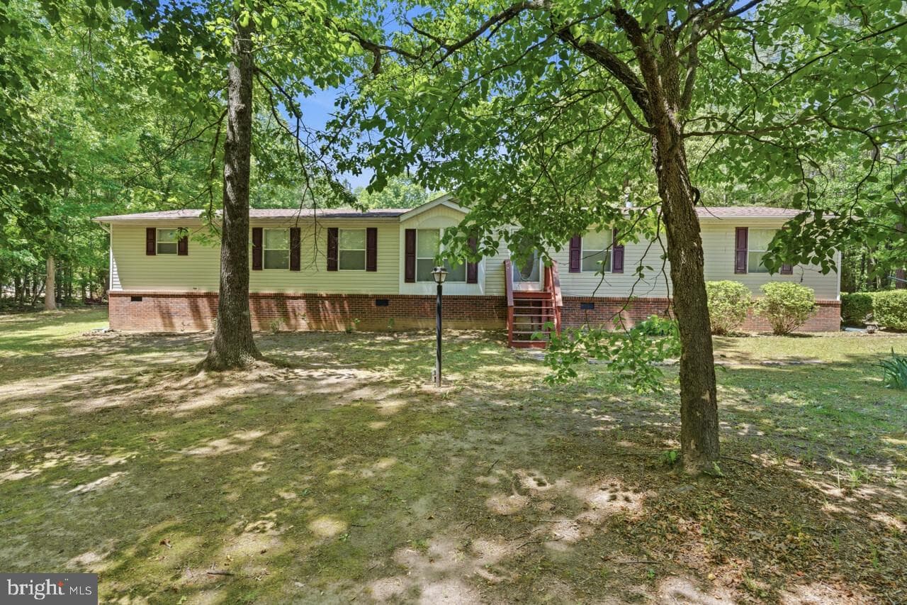 5493 Mudville Road, Woodford