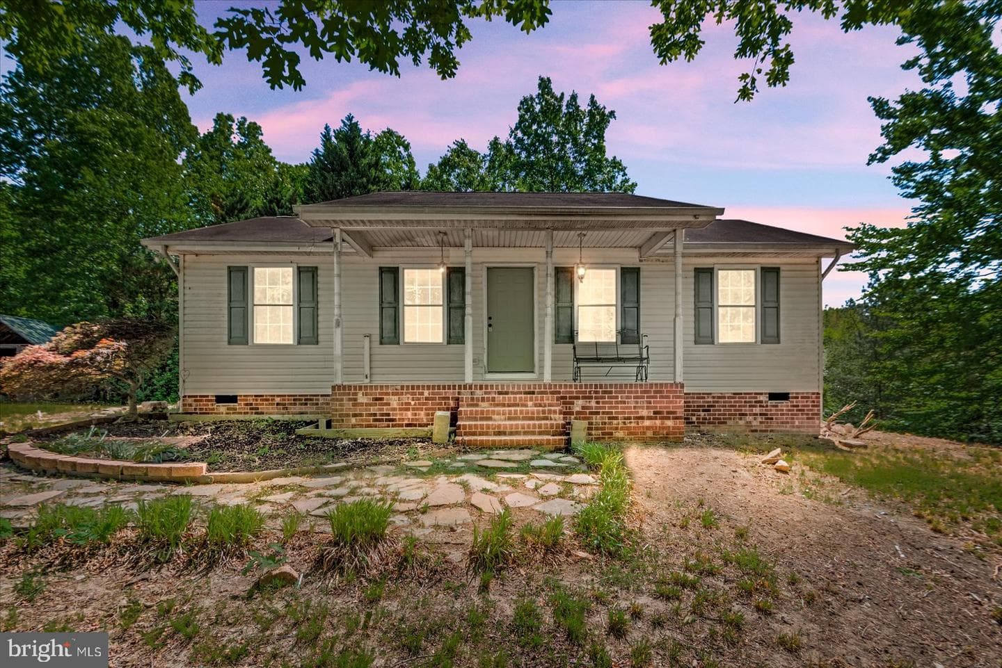11024 Ladysmith Road photo 1