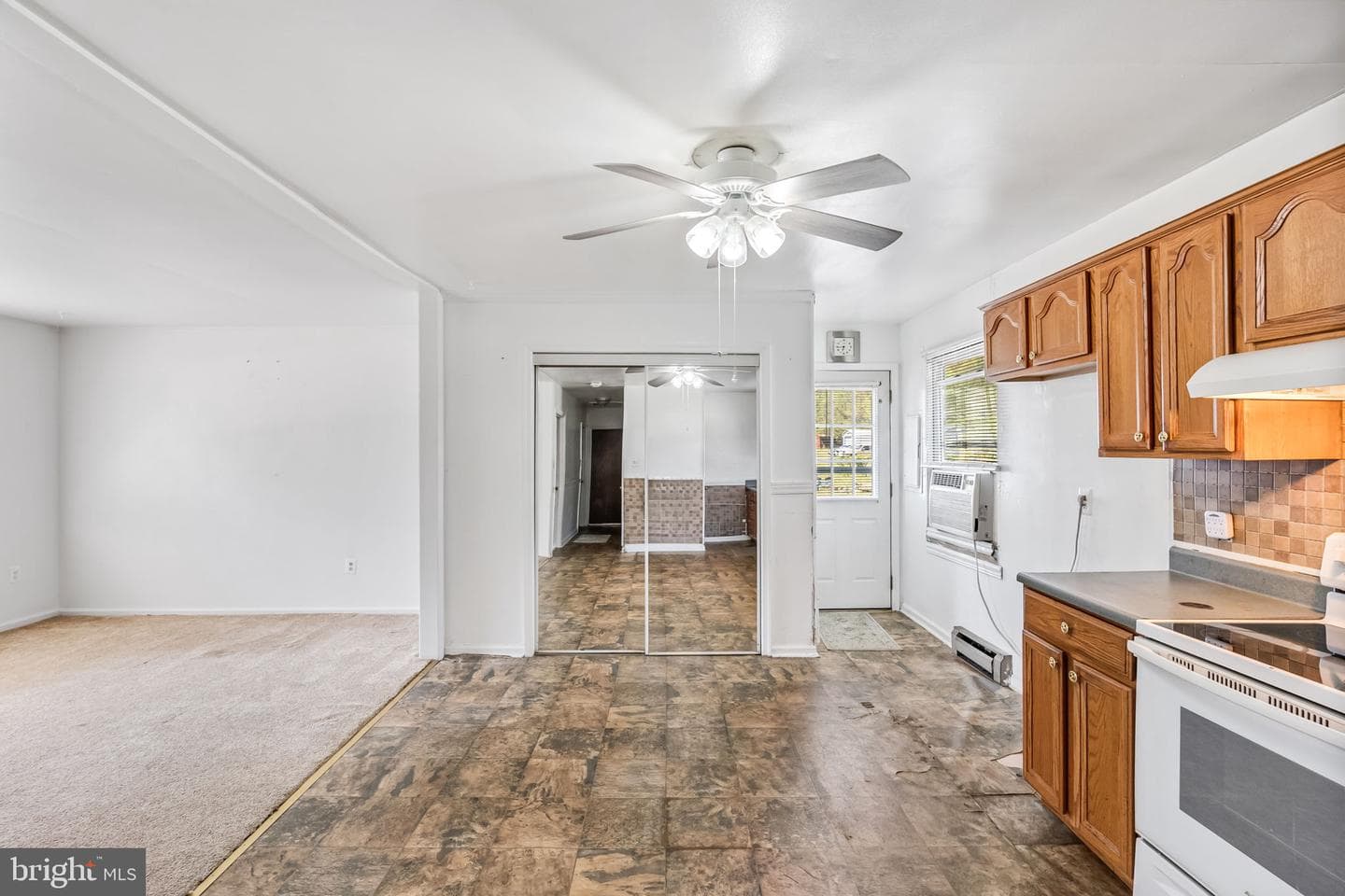 2511 Edgewood Drive photo 9