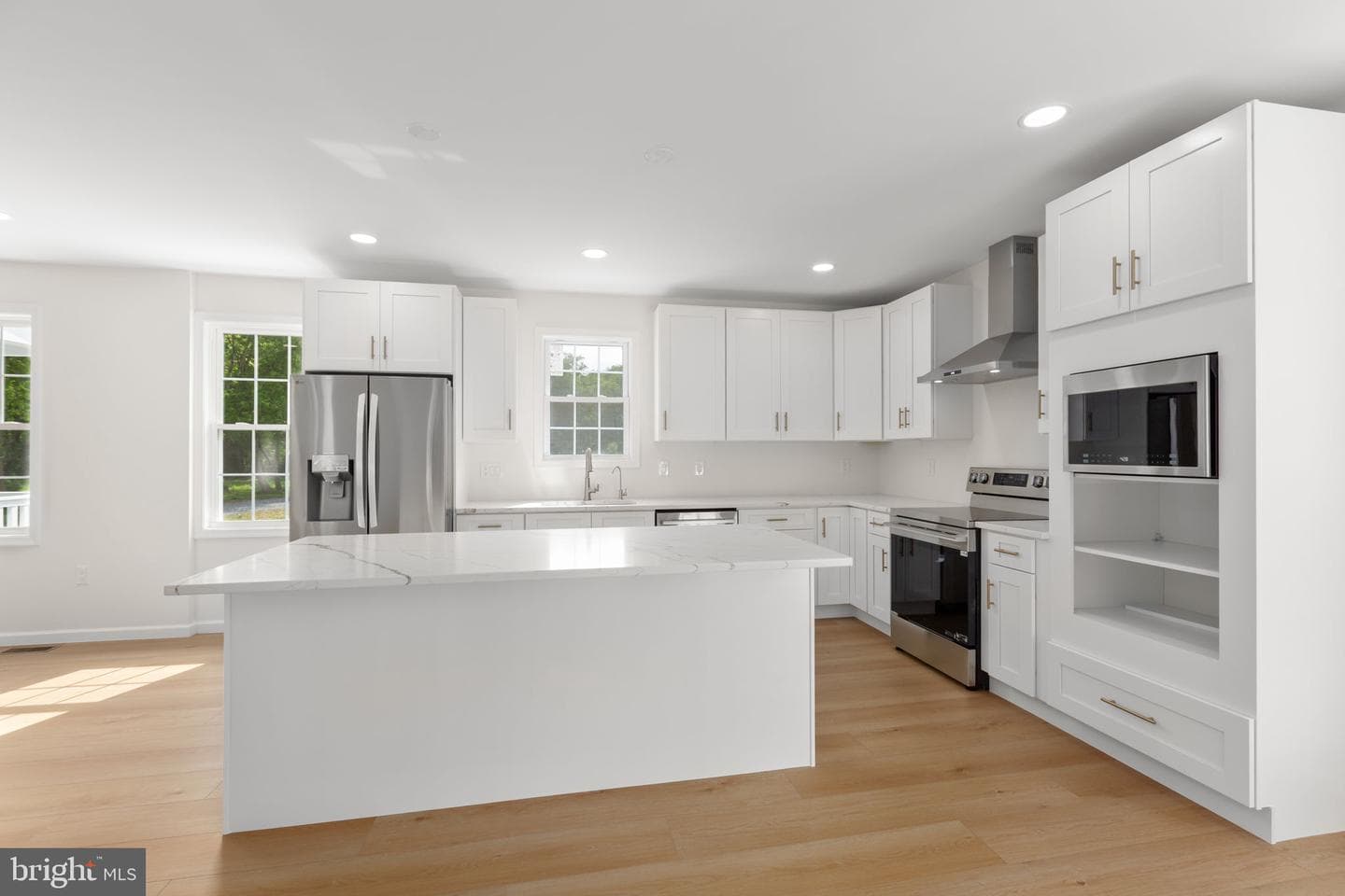 19005 Tidewater Trail photo 16