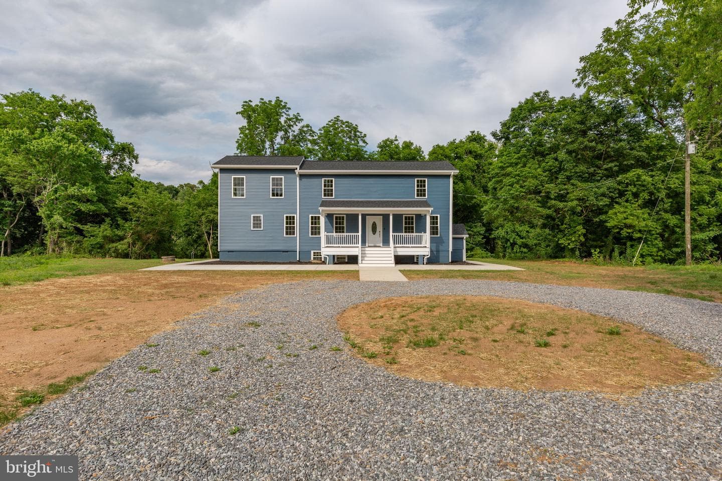 19005 Tidewater Trail photo 2