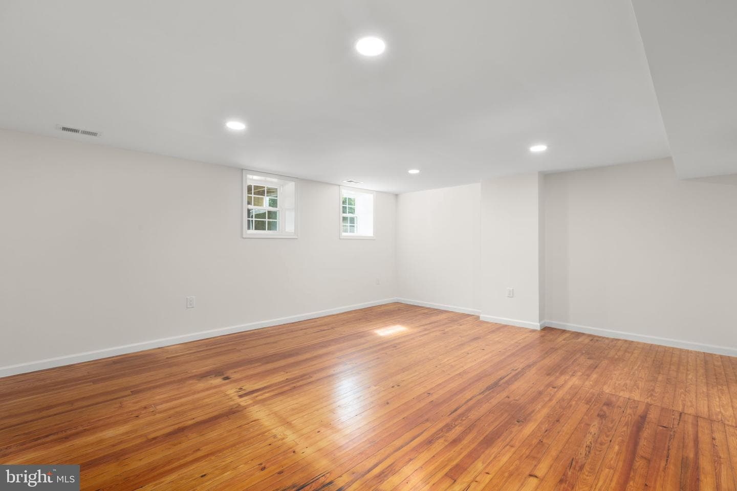 19005 Tidewater Trail photo 30