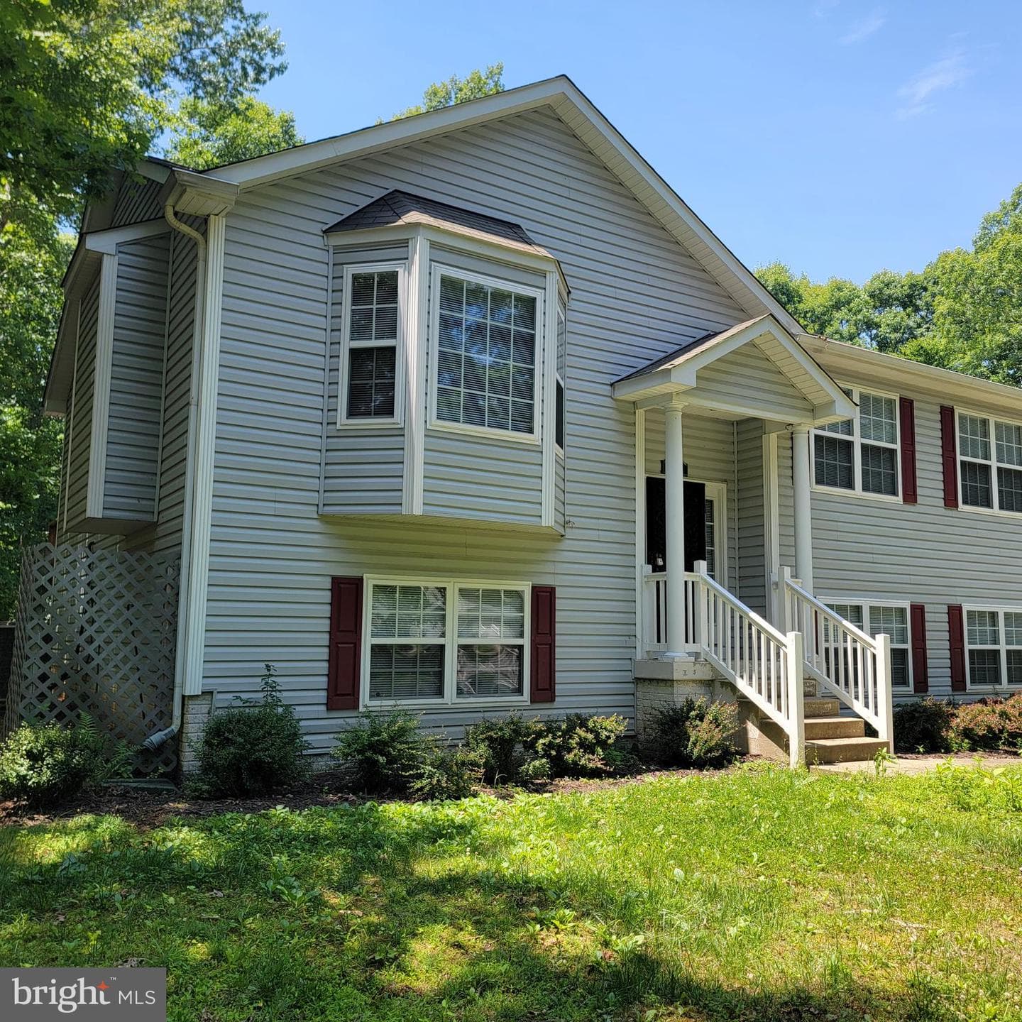 66 Albertson Court photo 4