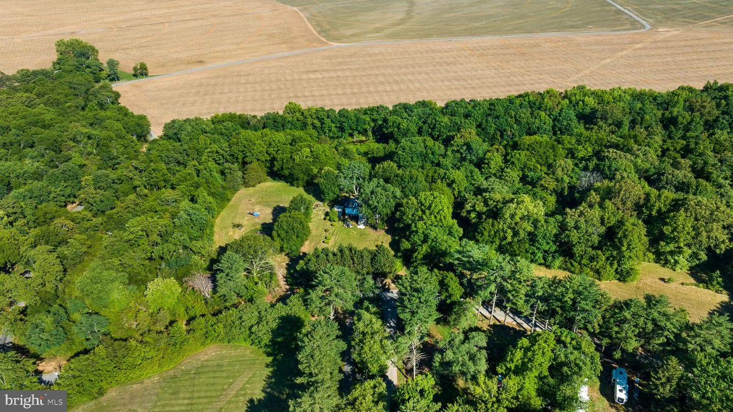 2349 Skinkers Neck Road photo 52