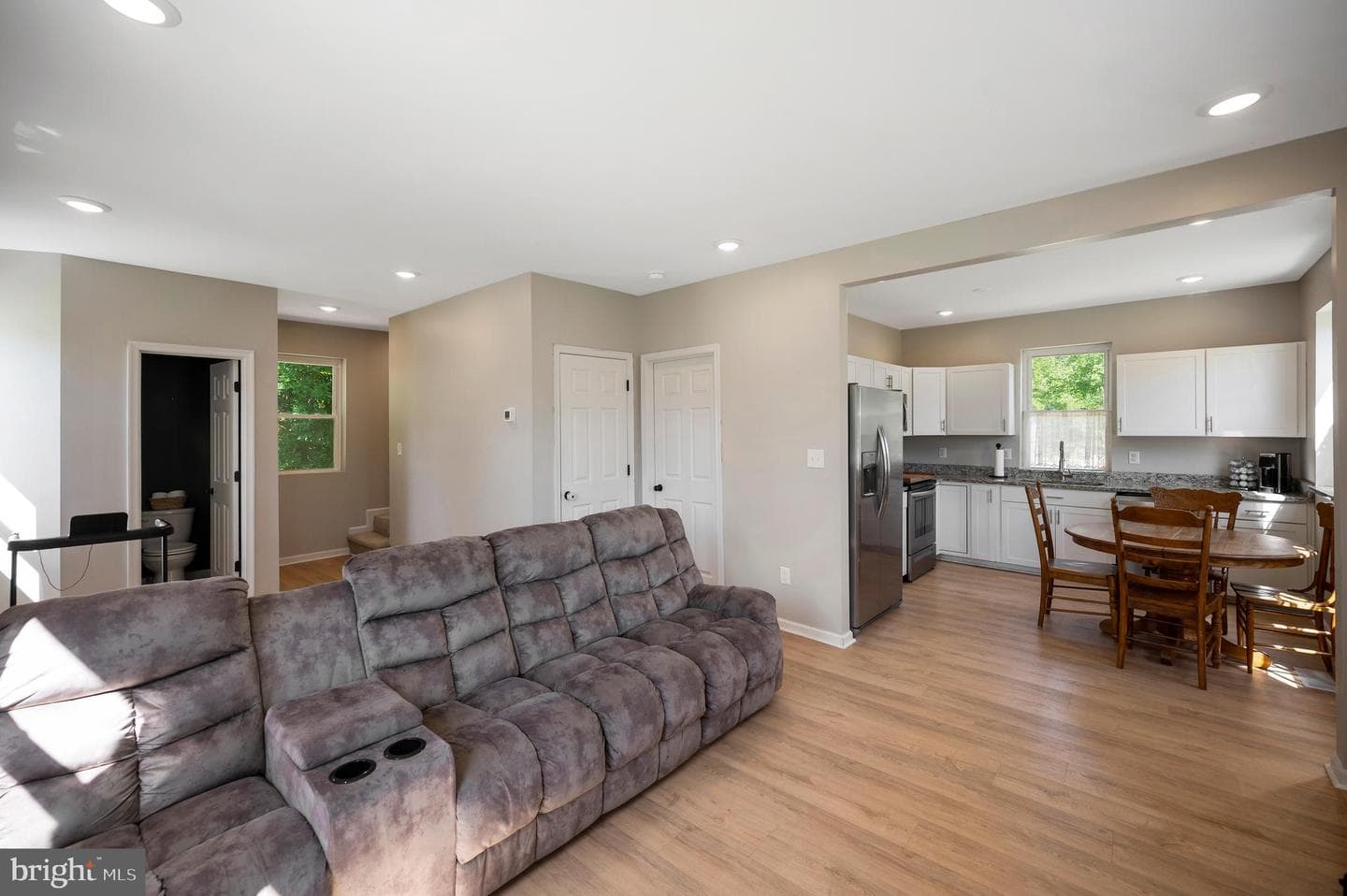 16036 Rogers Clark Boulevard photo 12
