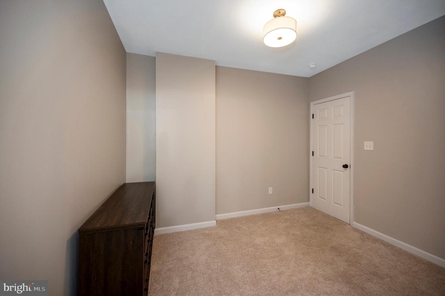 16036 Rogers Clark Boulevard photo 24