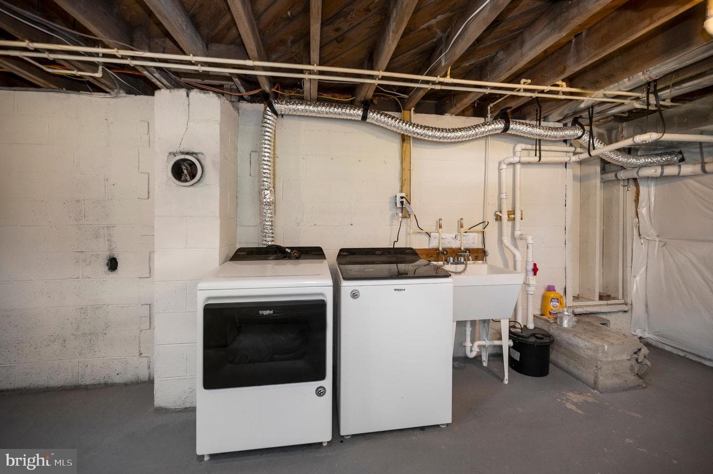 16036 Rogers Clark Boulevard photo 37